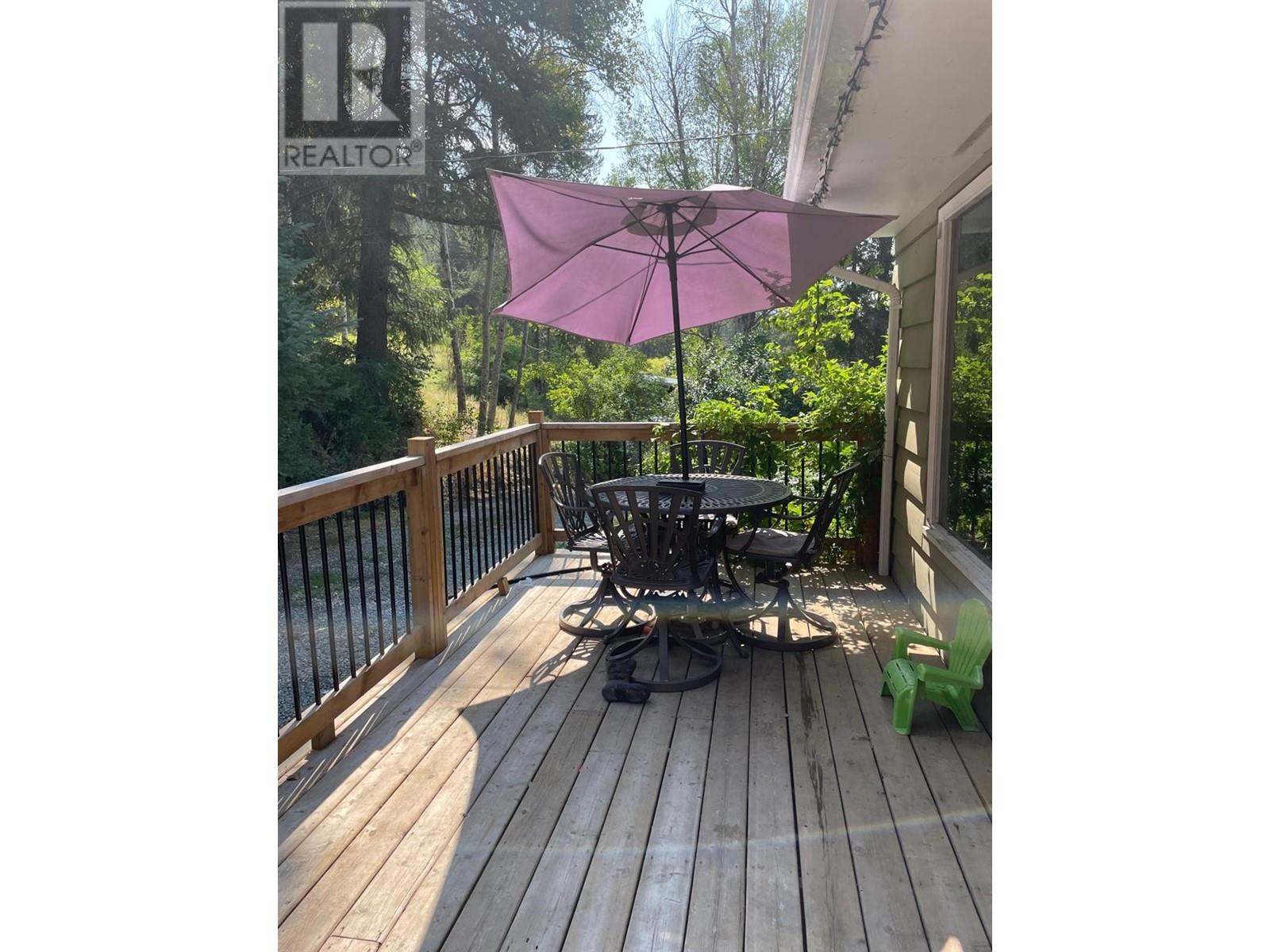 550 STRATHMORE Avenue, Greenwood, BC V0H1J0
