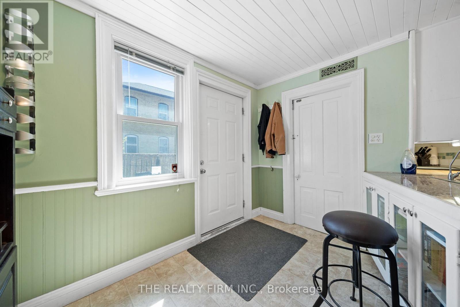 Photo 18 of 46 for 43 Southwick Street