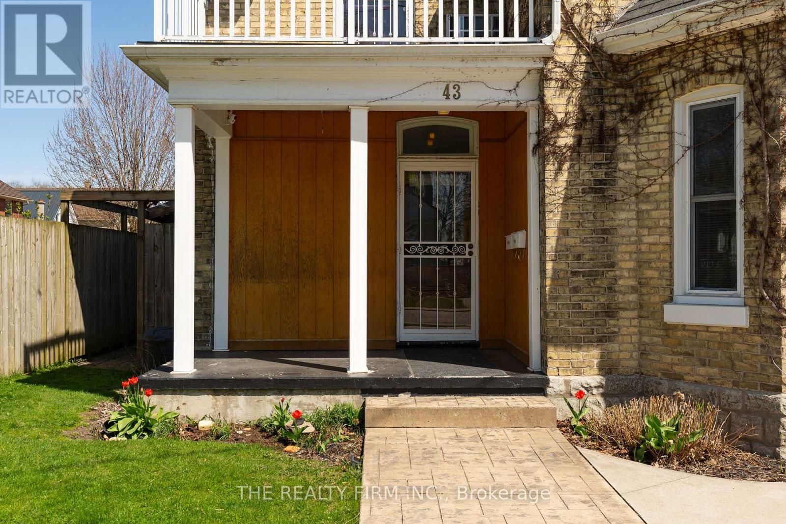 Photo 5 of 46 for 43 Southwick Street