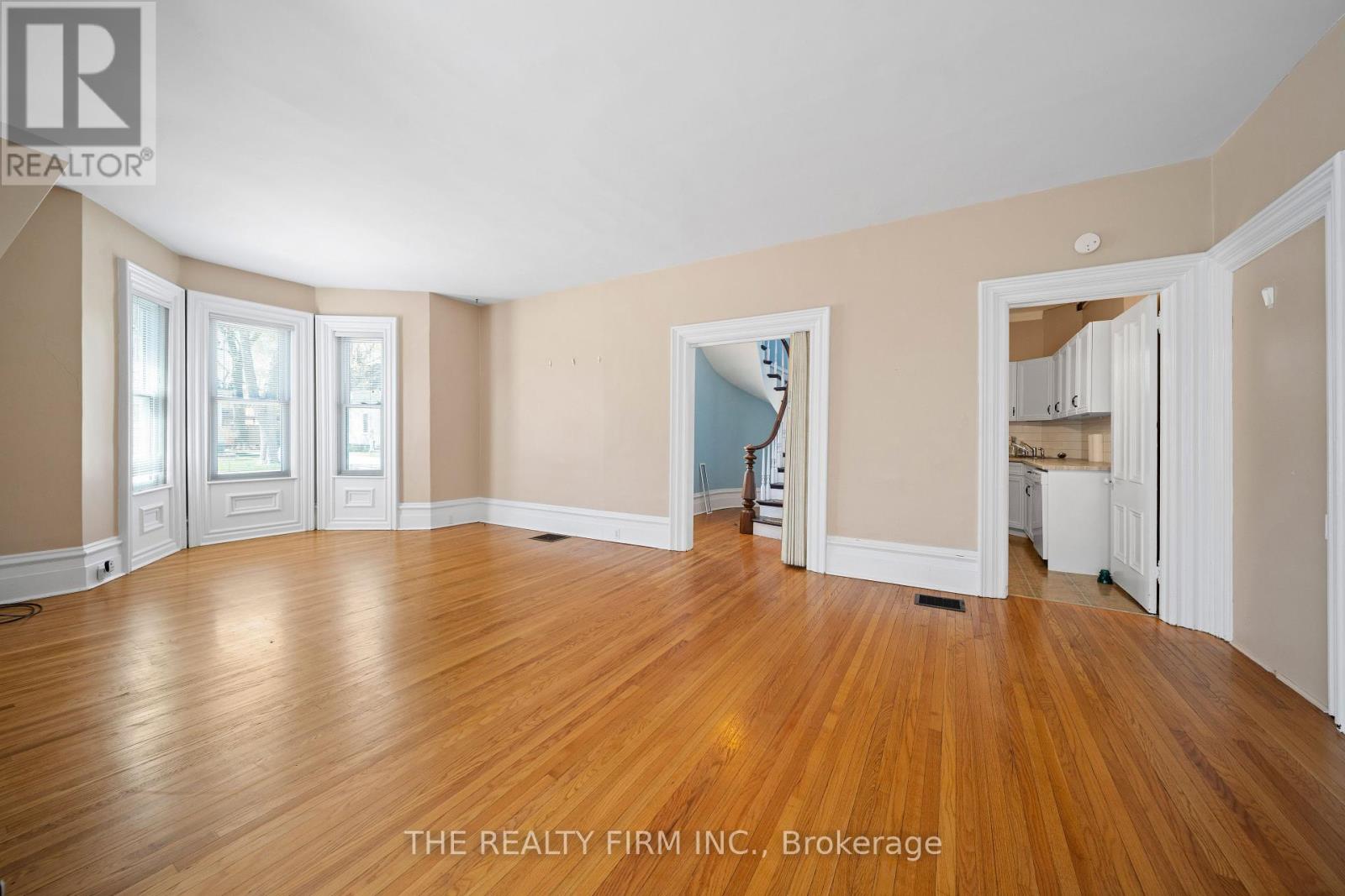 Photo 9 of 46 for 43 Southwick Street