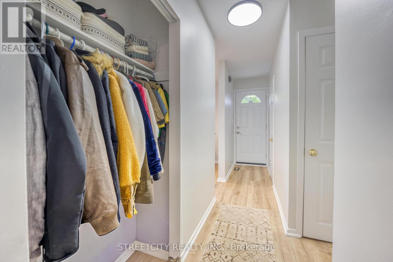 1 - 834 Exmouth Street, Sarnia, Ontario  N7T 5R2 - Photo 8 - X12184127