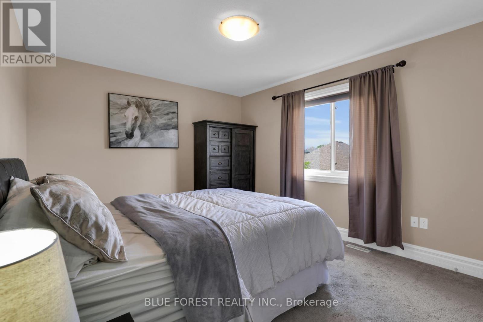 972 Gleneagle Trail, London North, Ontario  N6G 0K7 - Photo 24 - X12184181