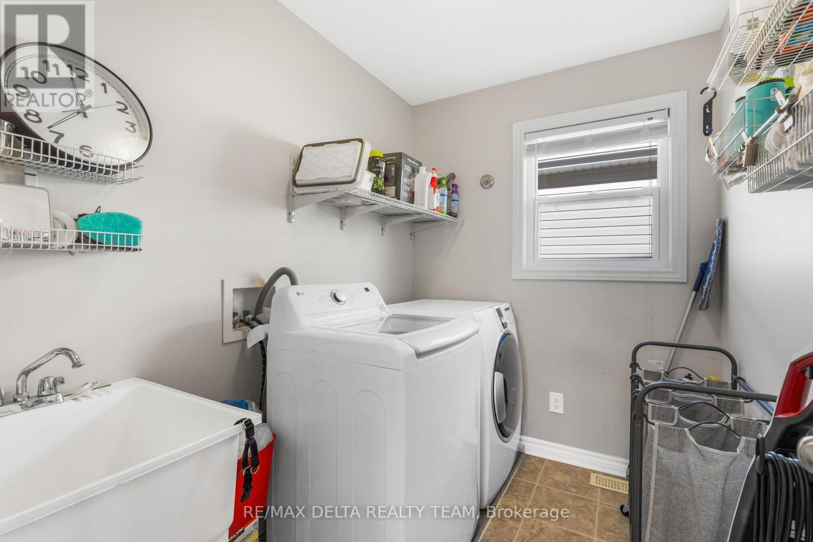 227 Hillpark High Street, Ottawa, Ontario  K1W 0B5 - Photo 25 - X12184132