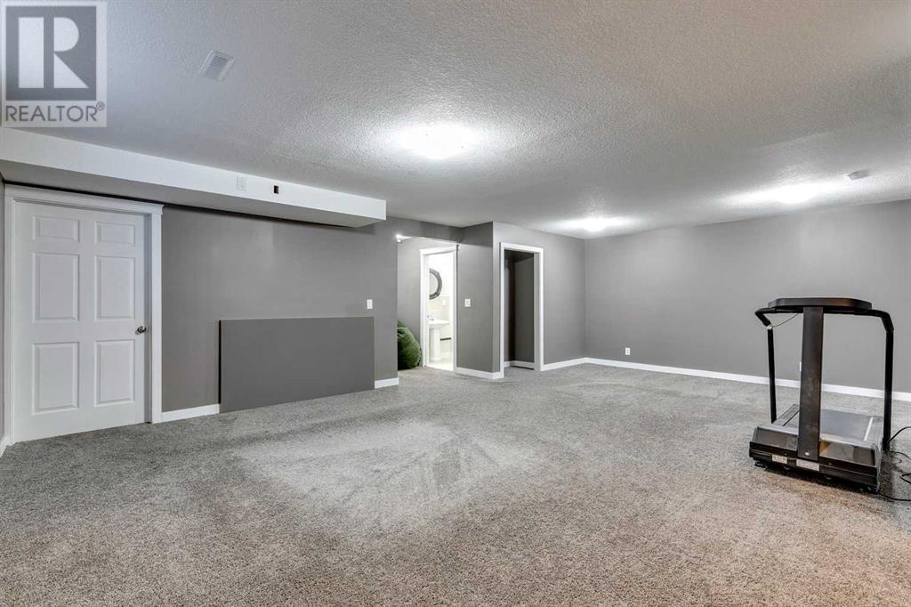 16 Chapalina Common Se, Calgary, Alberta  T2X 3X2 - Photo 42 - A2220931