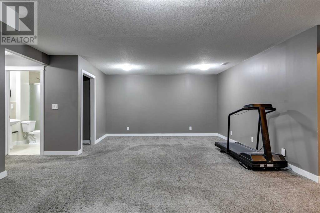 16 Chapalina Common Se, Calgary, Alberta  T2X 3X2 - Photo 43 - A2220931