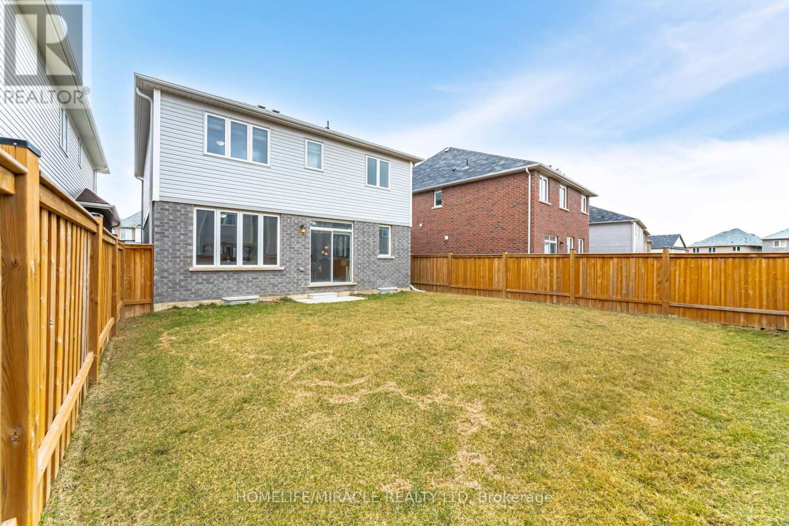 117 Longboat Run W, Brantford, Ontario  N3T 0R8 - Photo 34 - X12183925