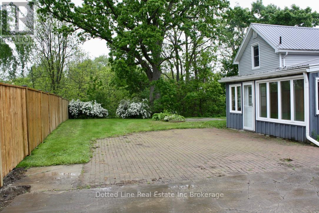 11683 Springfield Road, Malahide, Ontario  N0L 2J0 - Photo 4 - X12184118