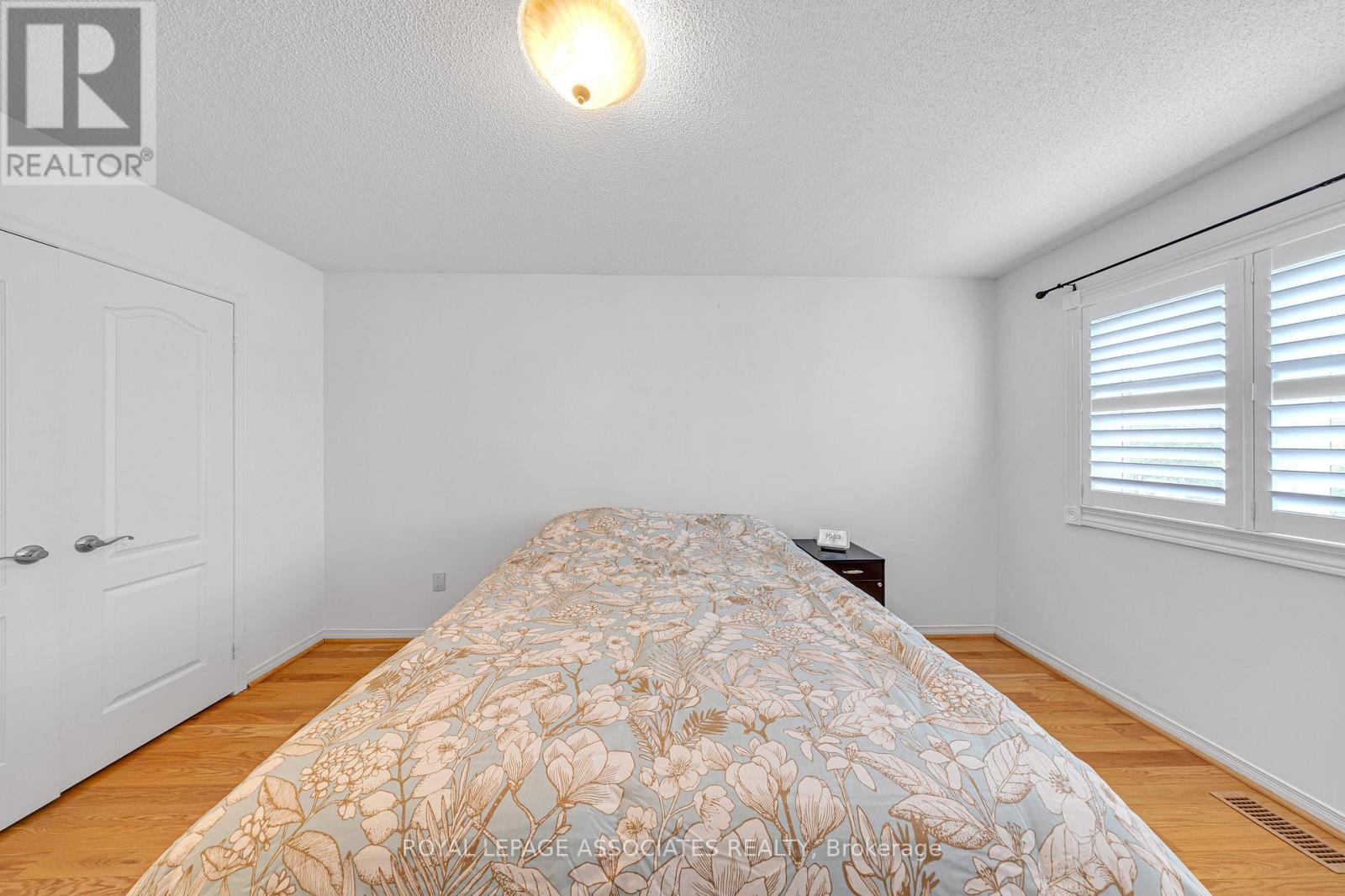 183 Elena Crescent, Vaughan, Ontario  L6A 2K2 - Photo 23 - N12180085