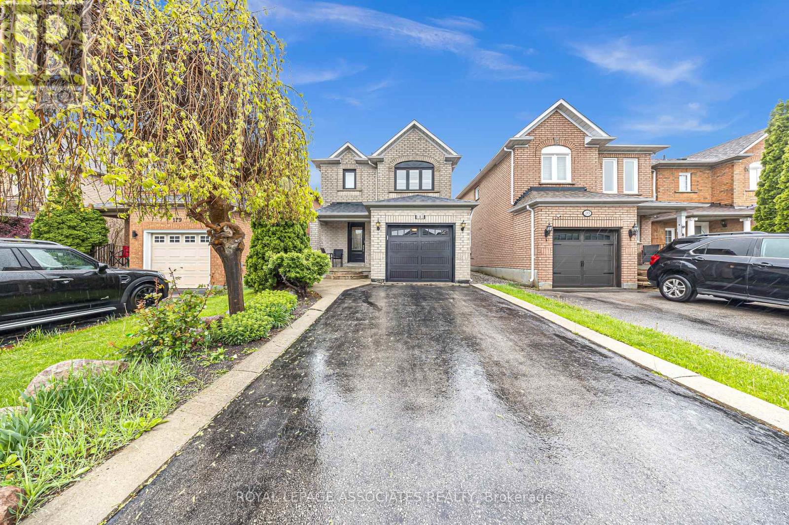 Property at 183 ELENA CRESCENT image 3