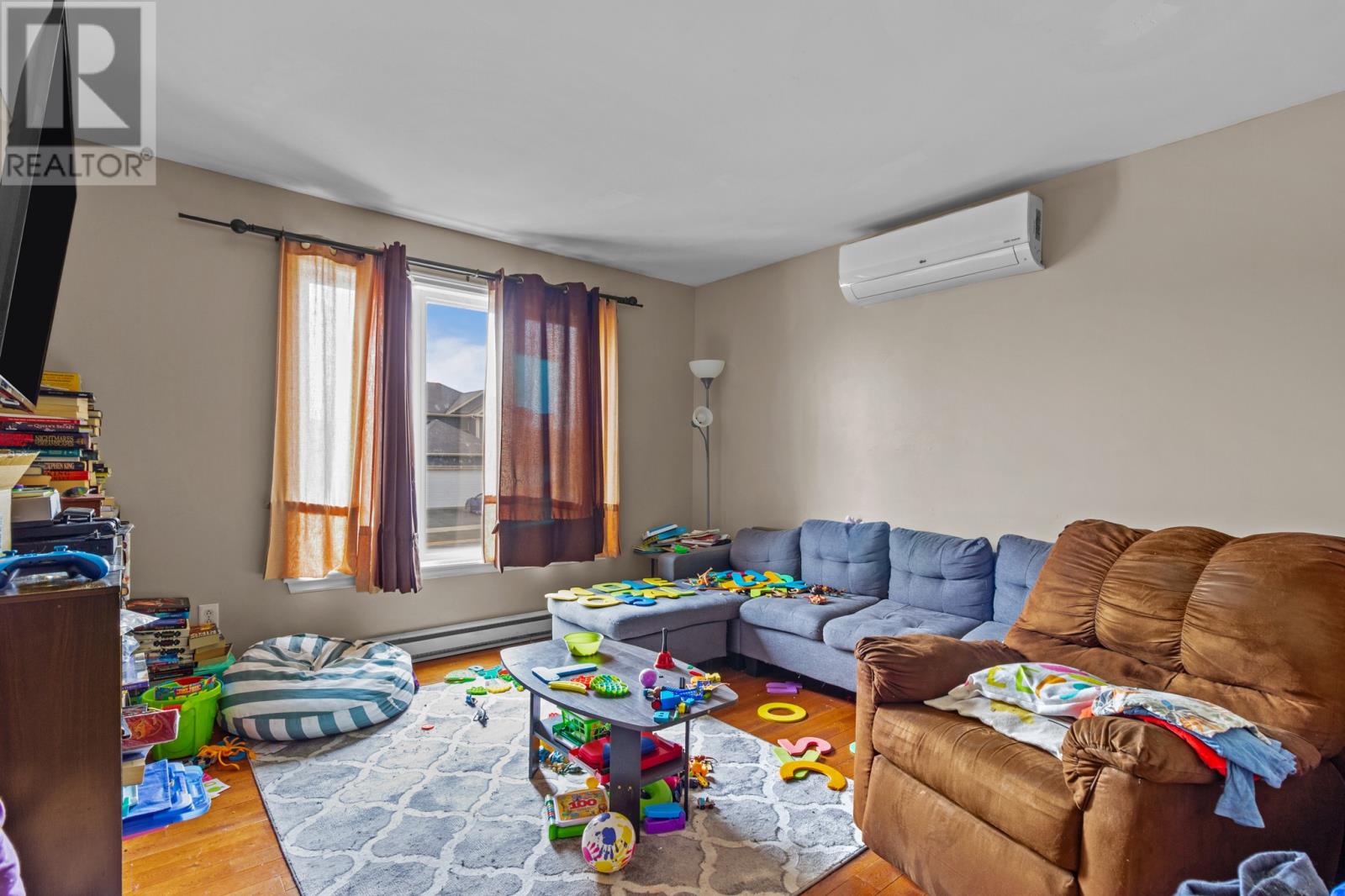 Property at 74 Great Eastern Avenue image 5