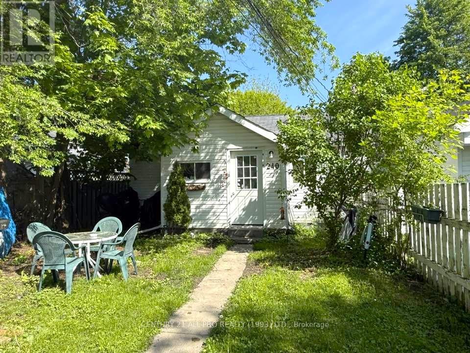 240 University Avenue W, Cobourg, Ontario  K9A 2E9 - Photo 3 - X12177461