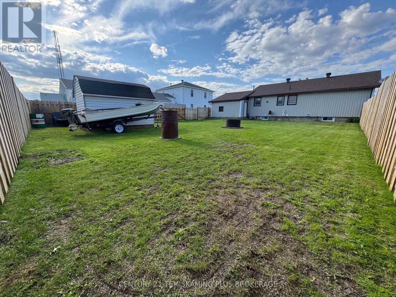 43 Tenth Street E, Armstrong, Ontario  P0J 1E0 - Photo 5 - T12090128