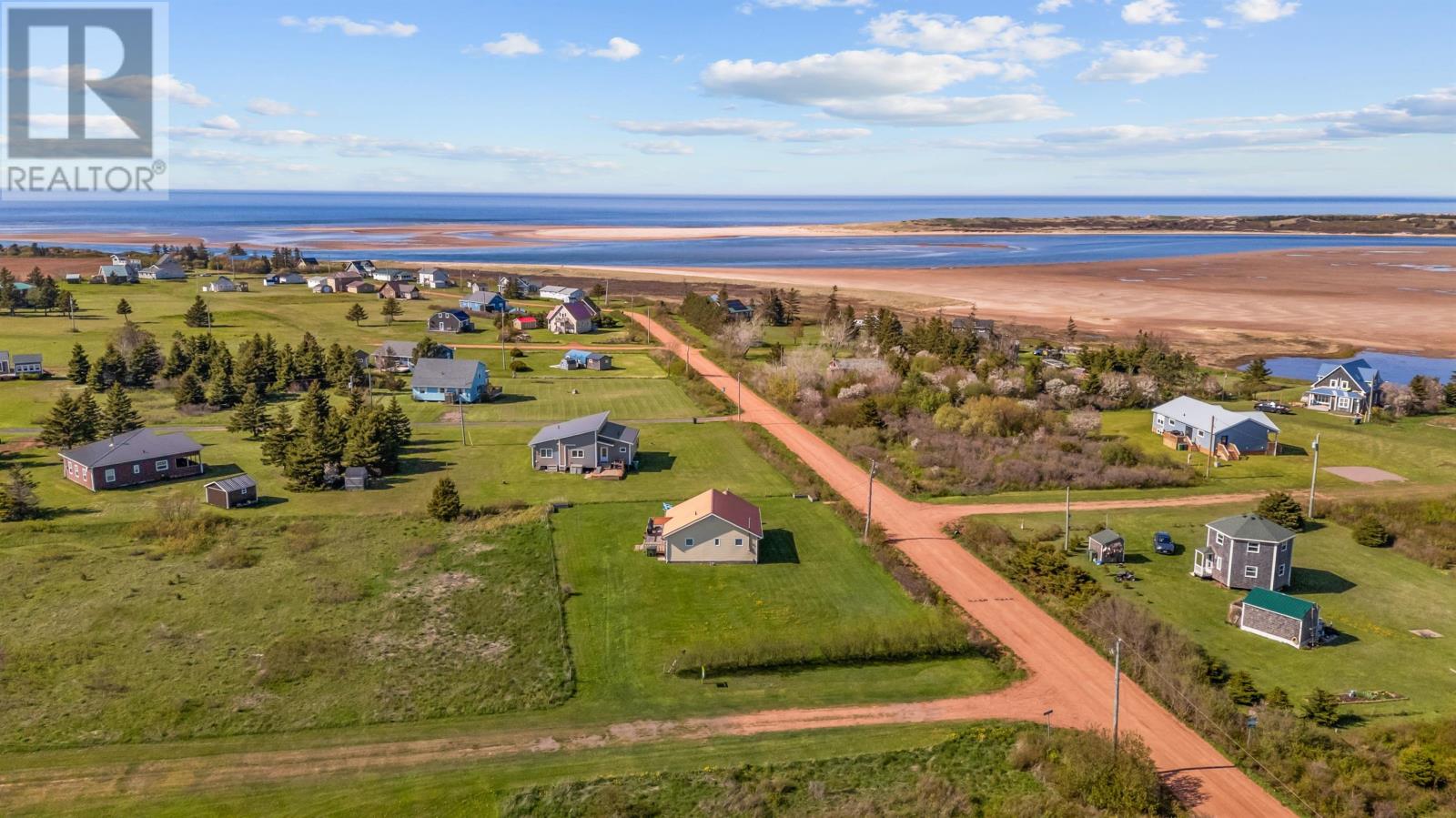 61 Gulf View Road, St. Peter's Harbour, Prince Edward Island  C0A 1S0 - Photo 4 - 202508041