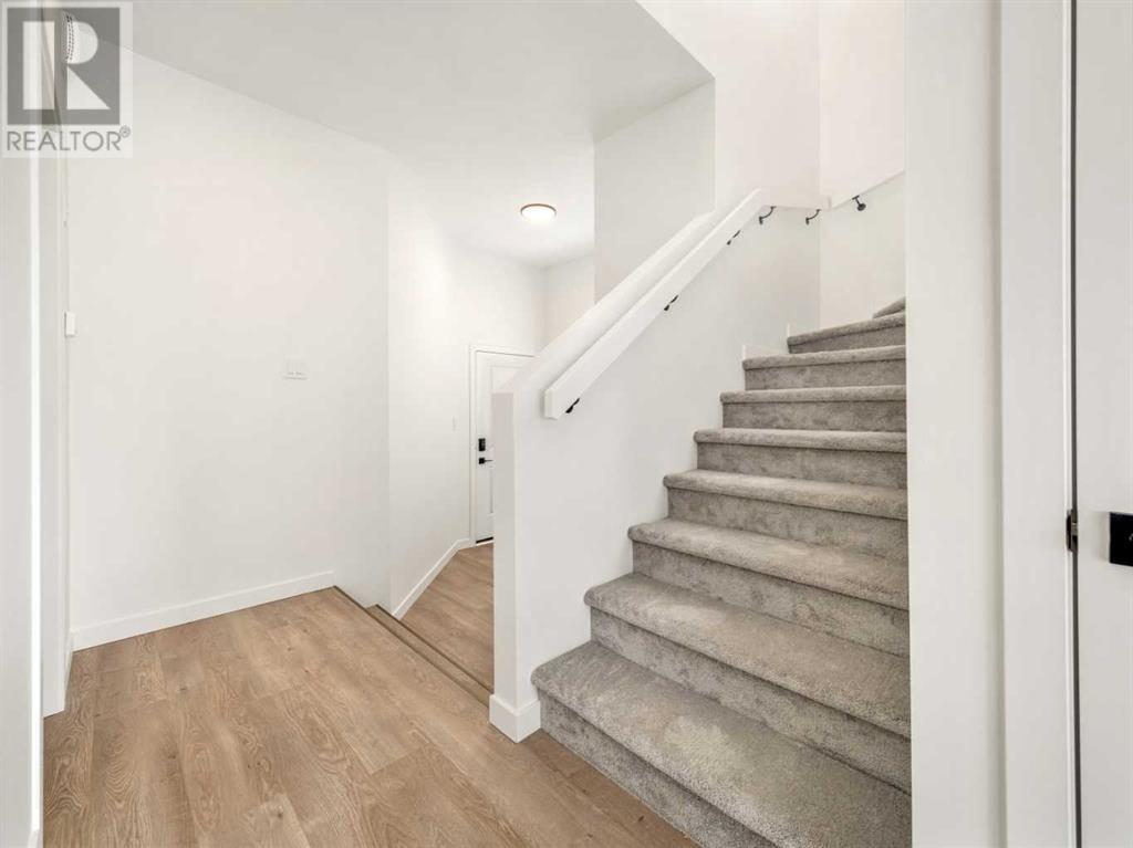 Property at 110 Caribou Bend N image 5
