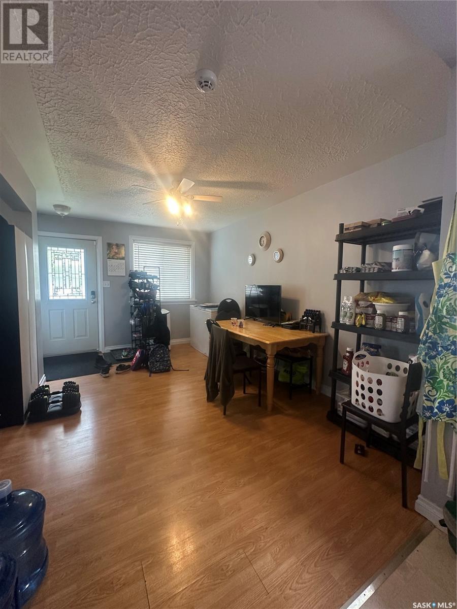 Property at 415 P AVENUE N image 5