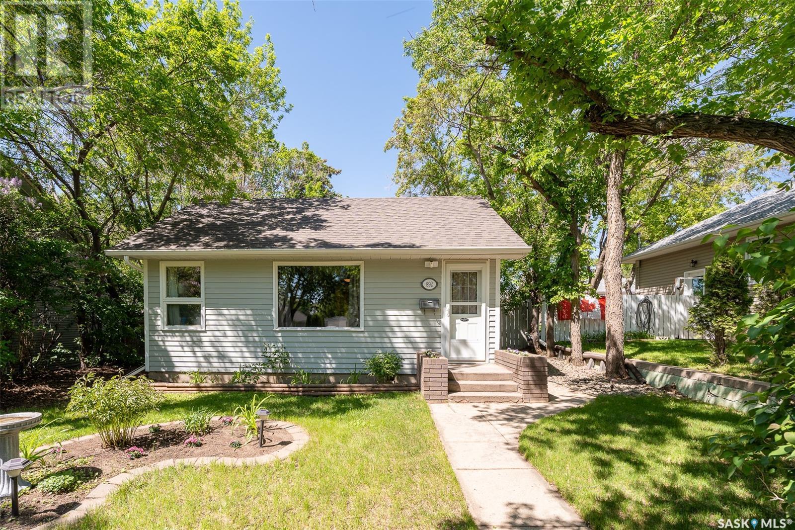 Property at 892 Algoma AVENUE image 1