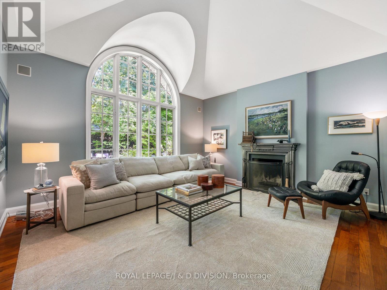8 Glenallan Road, Toronto (Bridle Path-Sunnybrook-York Mills), Ontario  M4N 1G7 - Photo 21 - C12182835