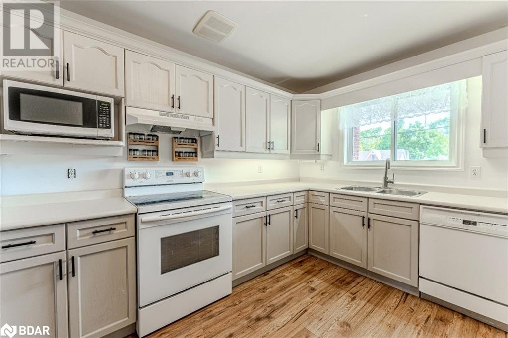 Property at 363 WEST Street N image 5