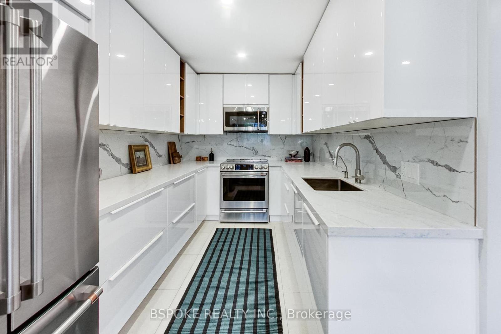 111 - 25 Esterbrooke Avenue, Toronto, Ontario  M2J 2C5 - Photo 9 - C12184093