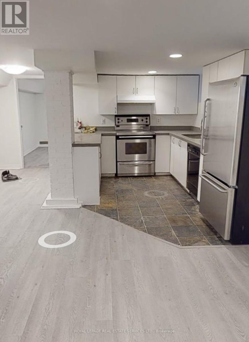 L - 727 Avenue Road, Toronto, Ontario  M5P 2J9 - Photo 2 - C12184150