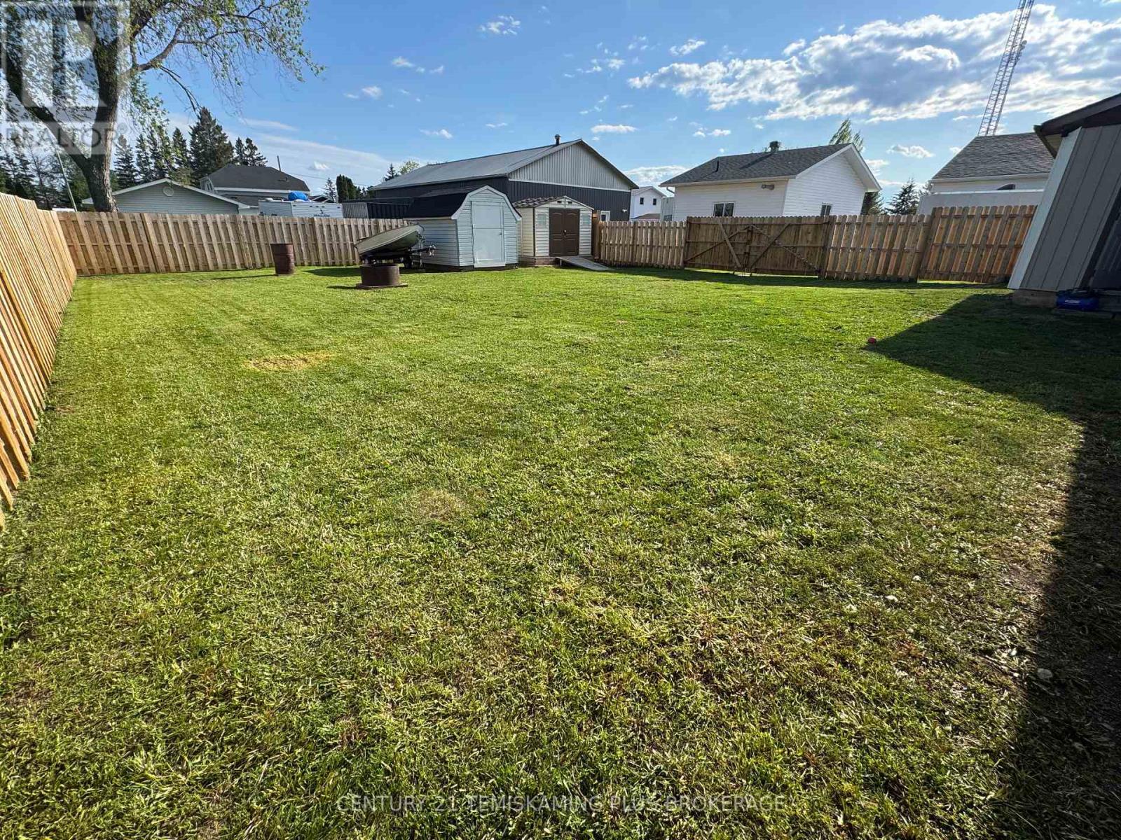 43 Tenth Street E, Armstrong, Ontario  P0J 1E0 - Photo 4 - T12090128