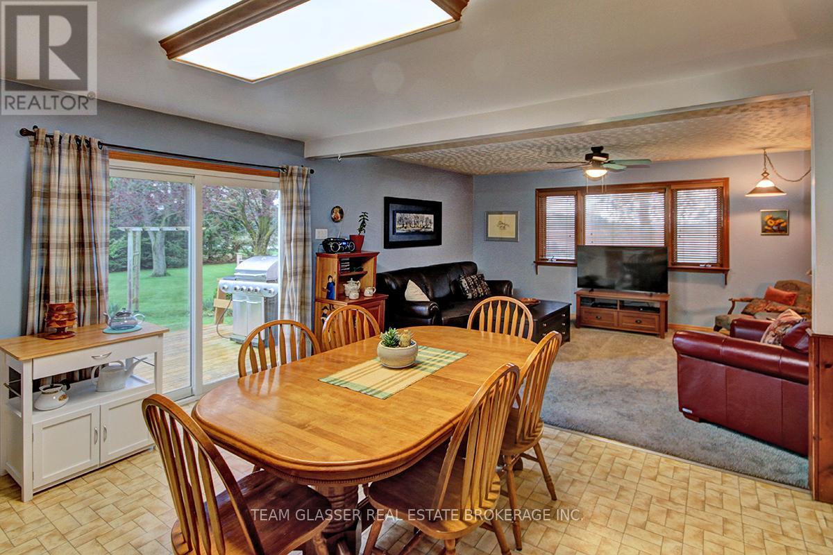 8200 Falconbridge Drive, Strathroy-Caradoc, Ontario  N0L 1W0 - Photo 10 - X12184218