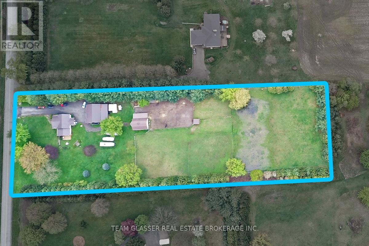 8200 Falconbridge Drive, Strathroy-Caradoc, Ontario  N0L 1W0 - Photo 43 - X12184218