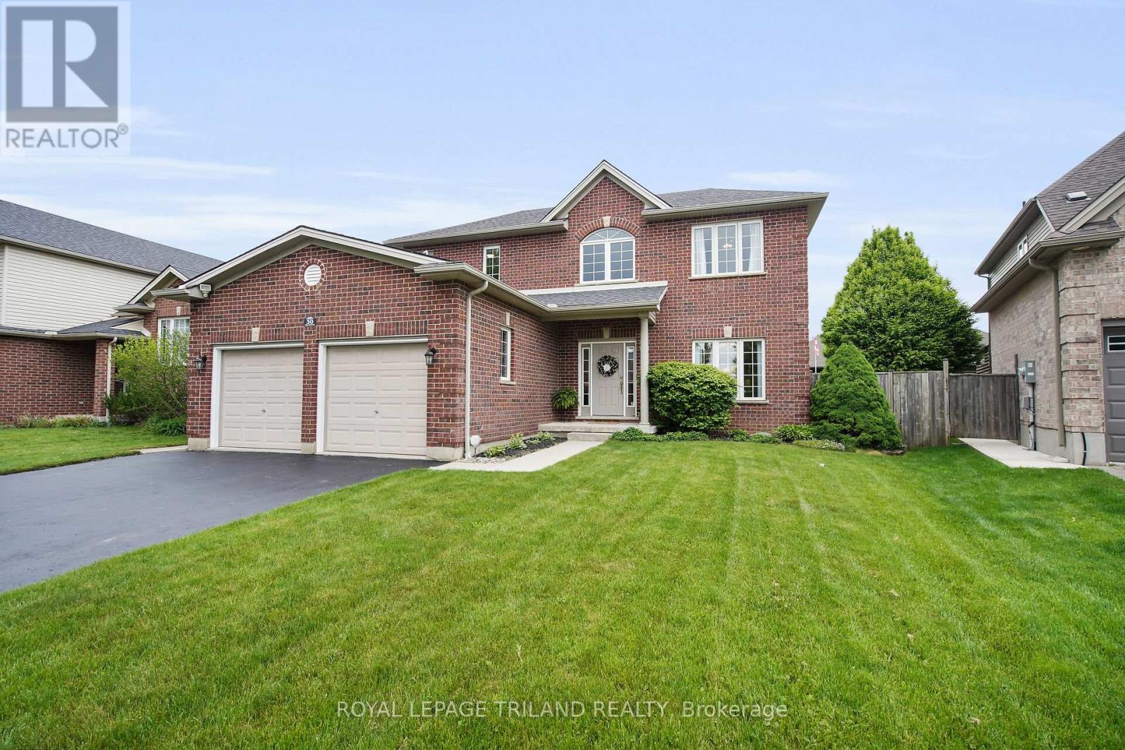 30 WILLARD CRESCENT, Middlesex Centre, Ontario