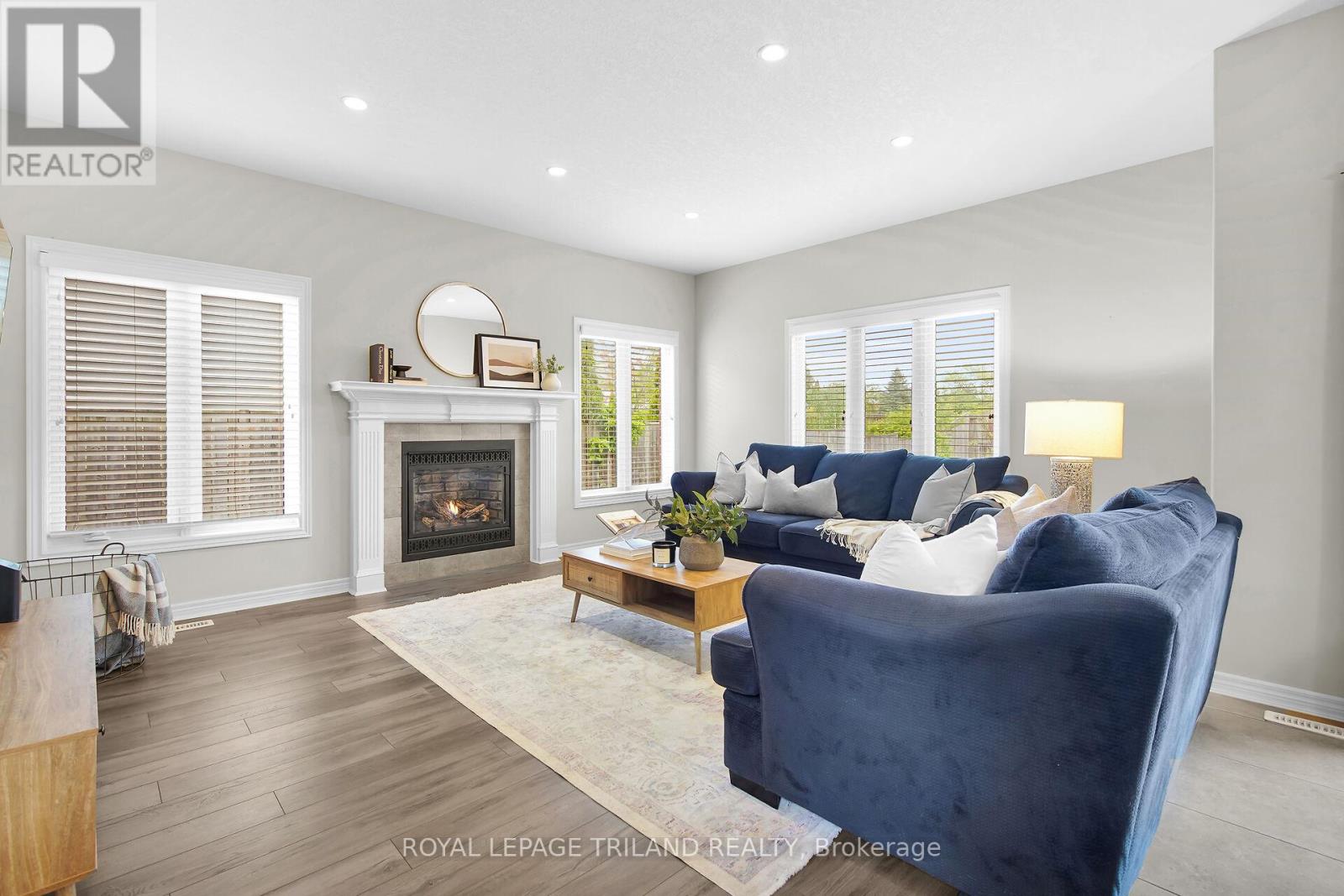 30 Willard Crescent, Middlesex Centre, Ontario  N0L 1R0 - Photo 12 - X12184255