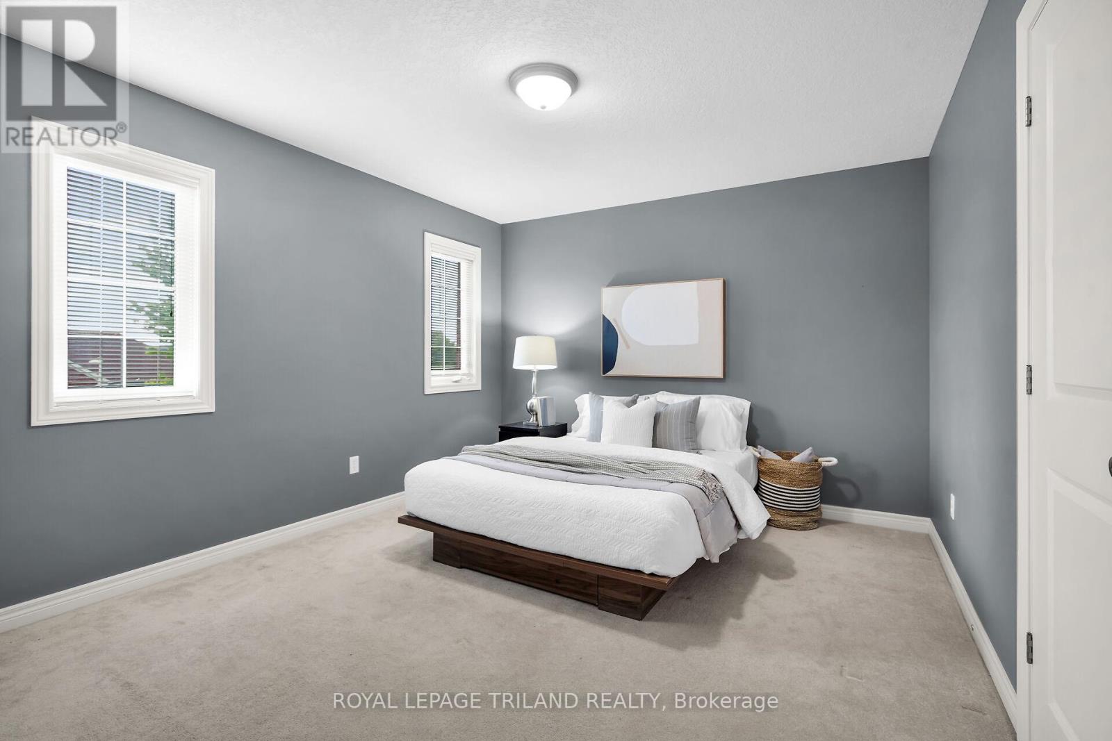 30 Willard Crescent, Middlesex Centre, Ontario  N0L 1R0 - Photo 17 - X12184255