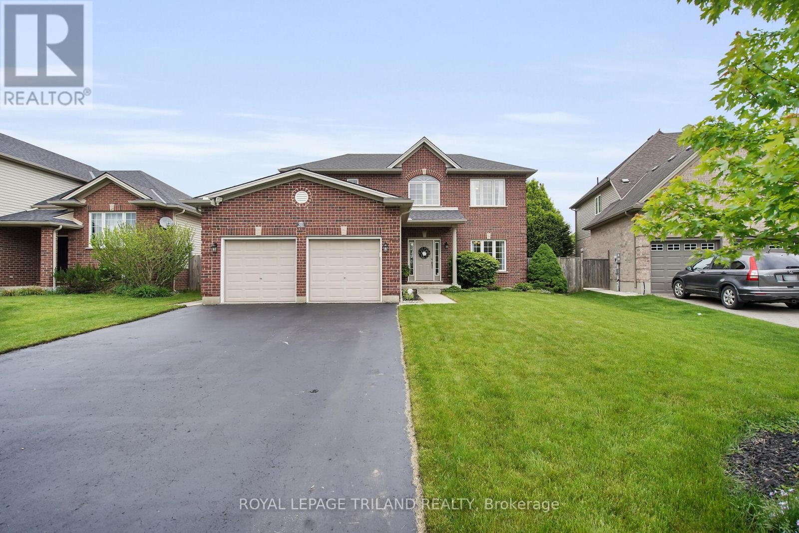 30 Willard Crescent, Middlesex Centre, Ontario  N0L 1R0 - Photo 2 - X12184255