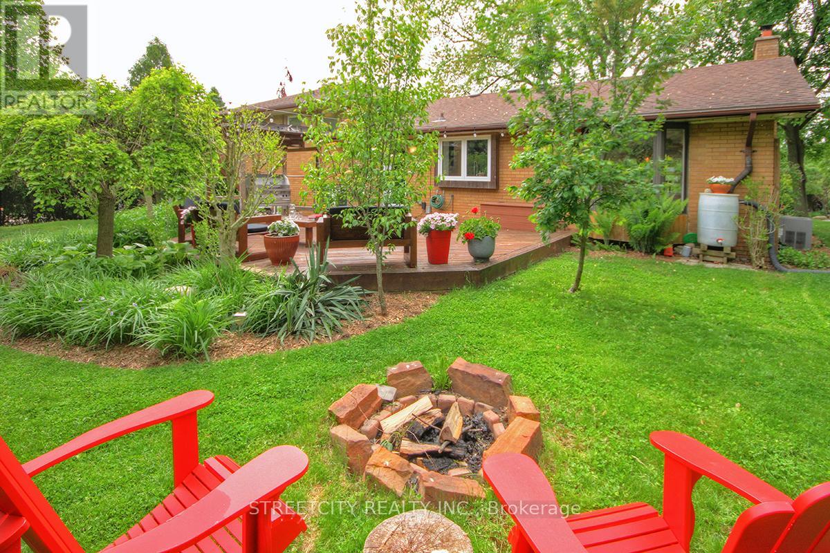 825 Clearview Avenue, London North, Ontario  N6H 2N1 - Photo 41 - X12184348