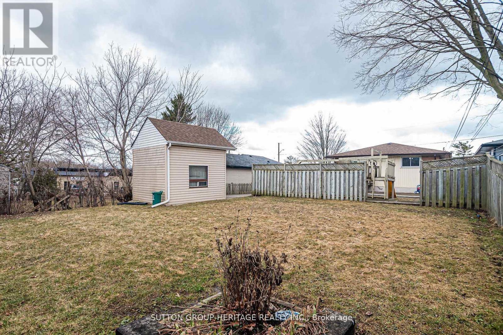 388 Wolfe Street, Oshawa, Ontario  L1H 3V1 - Photo 38 - E12184109