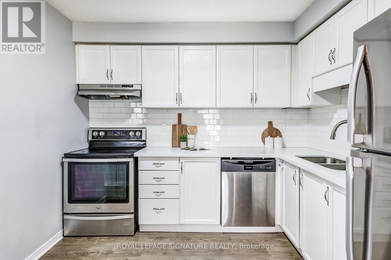 13 Hanning Court, Clarington, Ontario  L1C 4R3 - Photo 8 - E12184172