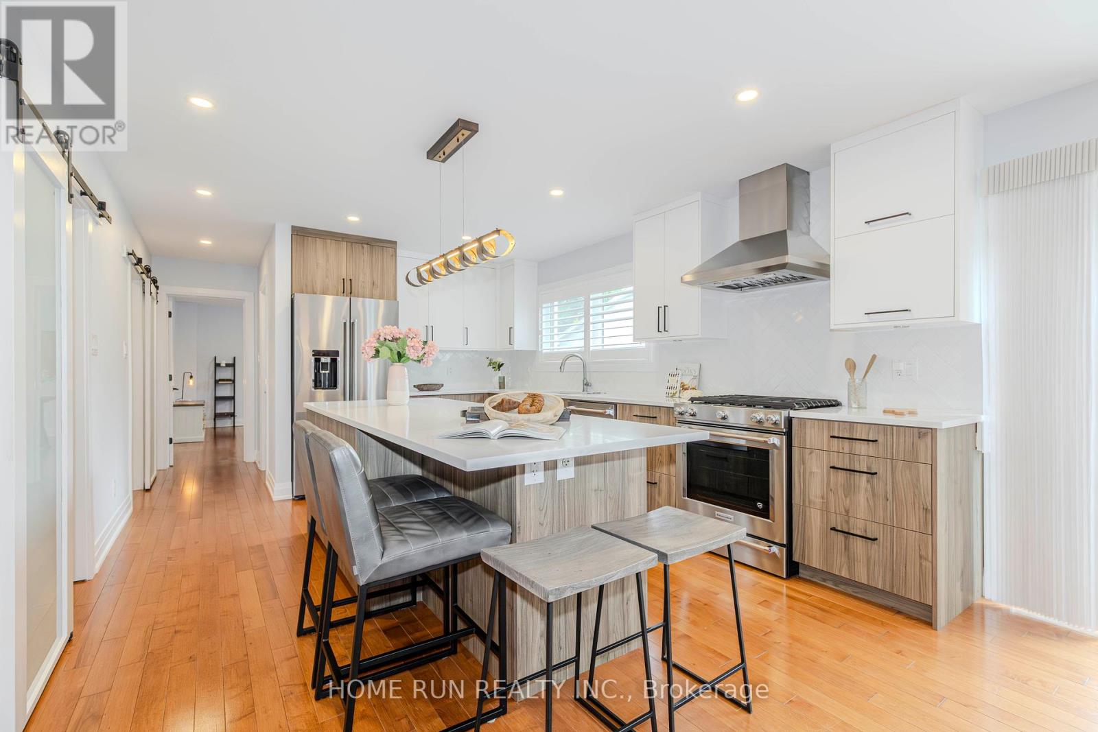 276 Crocus Avenue, Ottawa, Ontario  K1H 6E9 - Photo 11 - X12184360