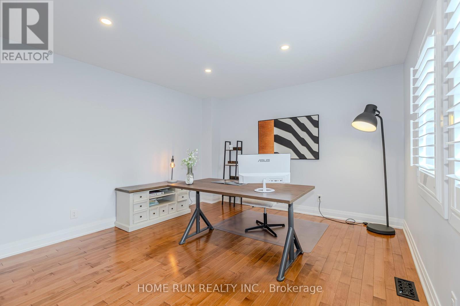 276 Crocus Avenue, Ottawa, Ontario  K1H 6E9 - Photo 16 - X12184360
