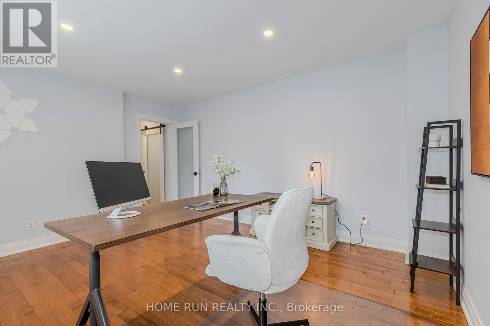 276 Crocus Avenue, Ottawa, Ontario  K1H 6E9 - Photo 17 - X12184360