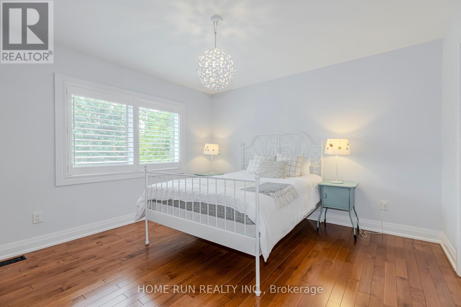 276 Crocus Avenue, Ottawa, Ontario  K1H 6E9 - Photo 29 - X12184360