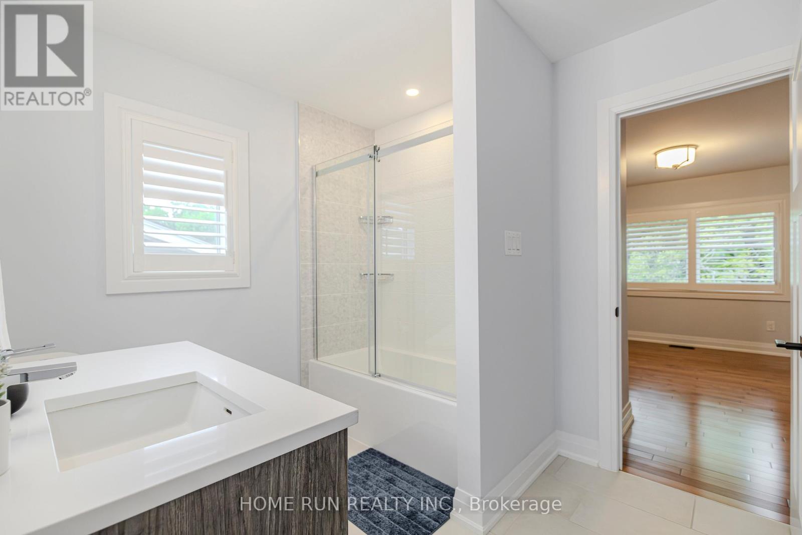 276 Crocus Avenue, Ottawa, Ontario  K1H 6E9 - Photo 32 - X12184360