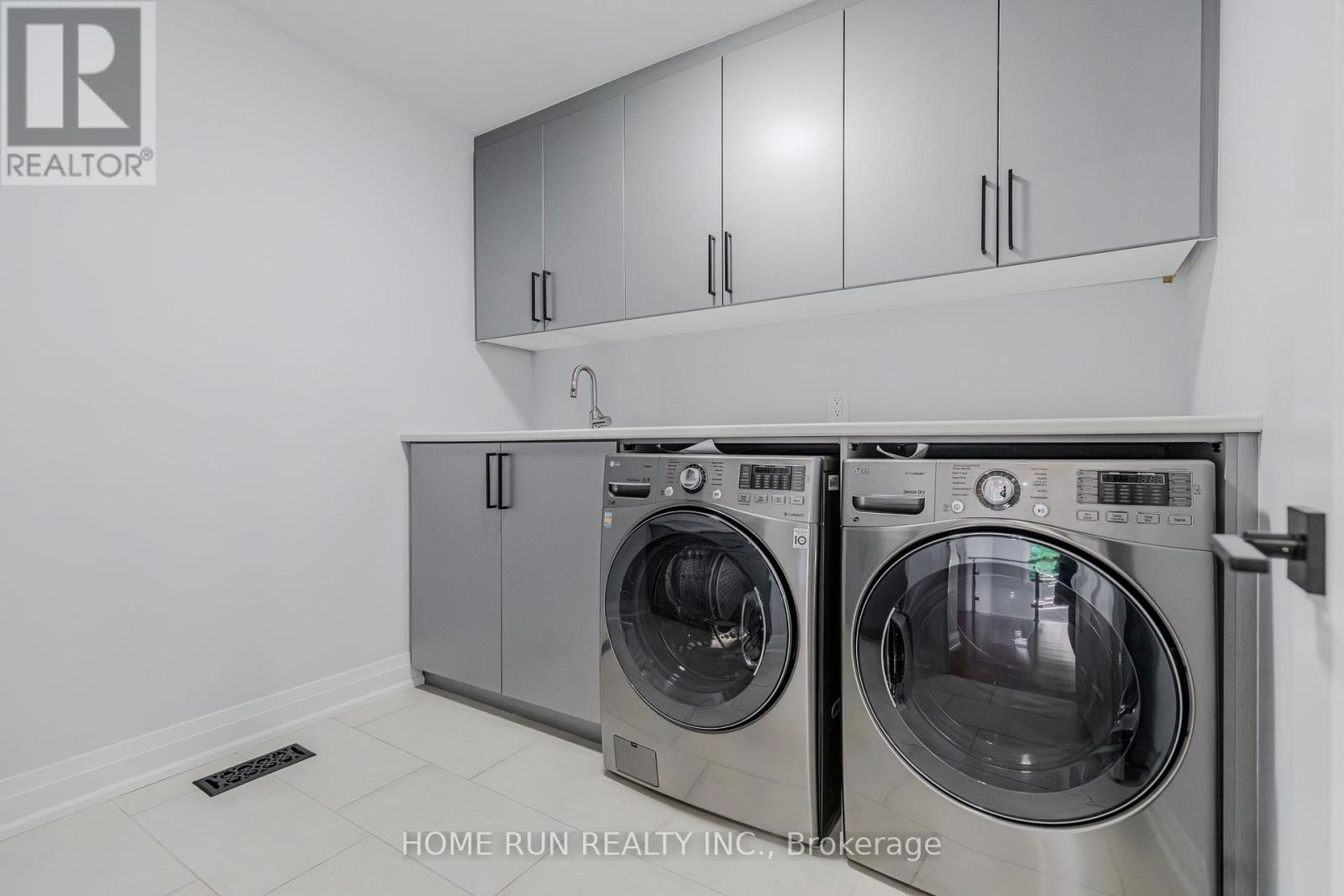 276 Crocus Avenue, Ottawa, Ontario  K1H 6E9 - Photo 35 - X12184360