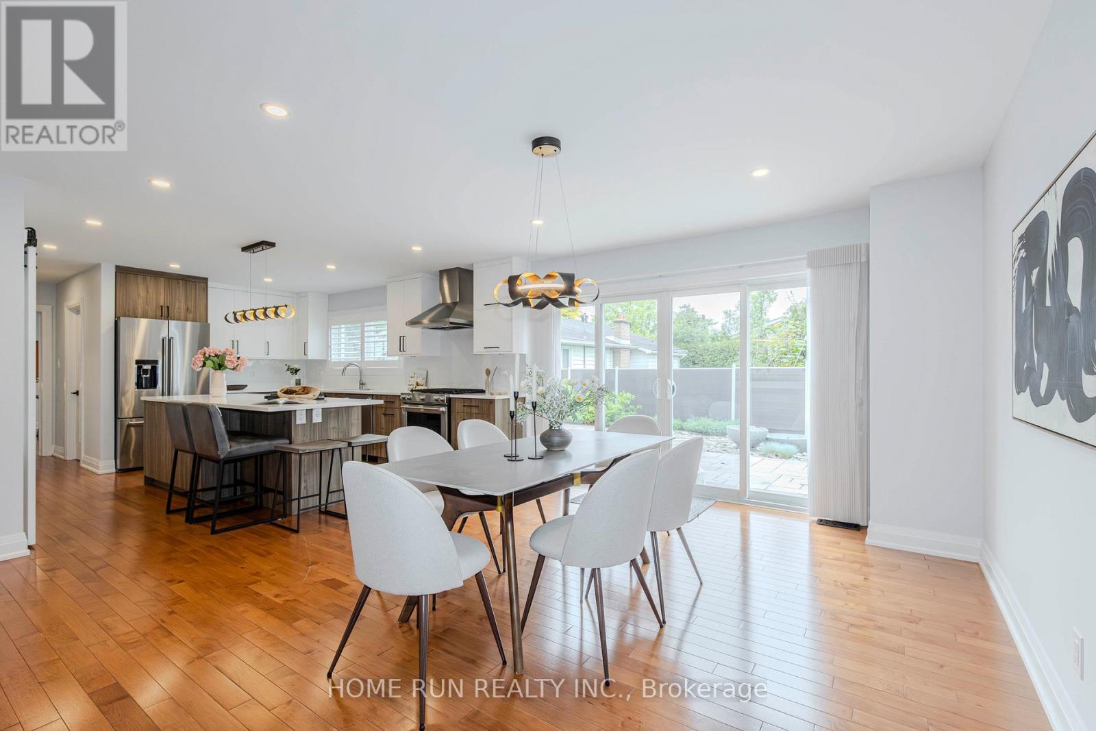 276 Crocus Avenue, Ottawa, Ontario  K1H 6E9 - Photo 9 - X12184360