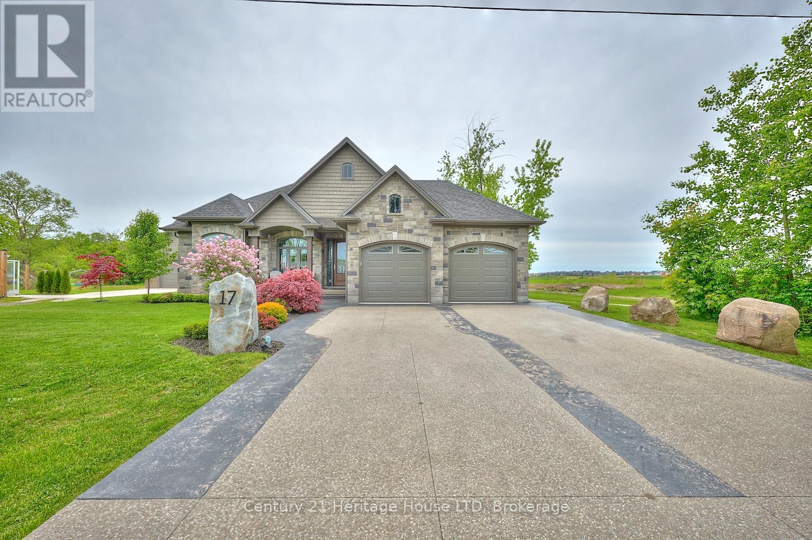 Property at 17 BIGGAR ROAD image 2