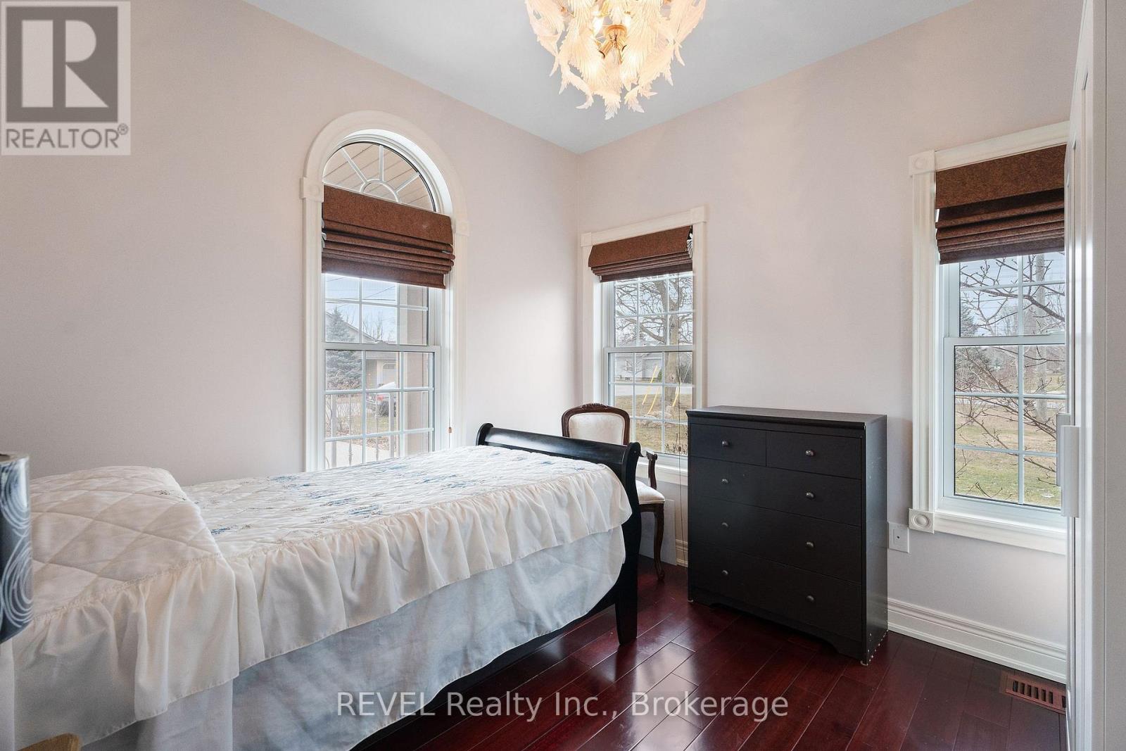 3676 Rebstock Road, Fort Erie (Ridgeway), Ontario  L0S 1B0 - Photo 20 - X12184212