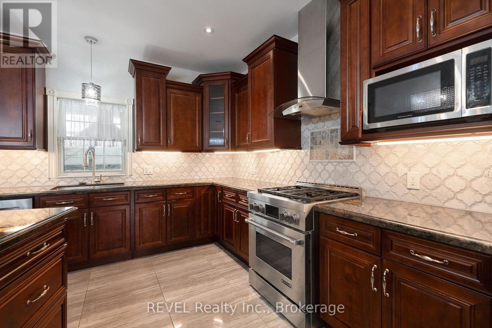 3676 Rebstock Road, Fort Erie (Ridgeway), Ontario  L0S 1B0 - Photo 8 - X12184212
