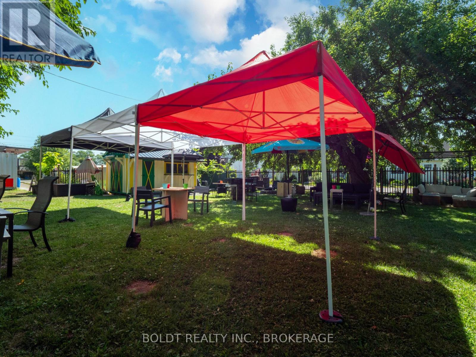 7891 Portage Road, Niagara Falls (Chippawa), Ontario  L2G 5Y7 - Photo 21 - X12184232