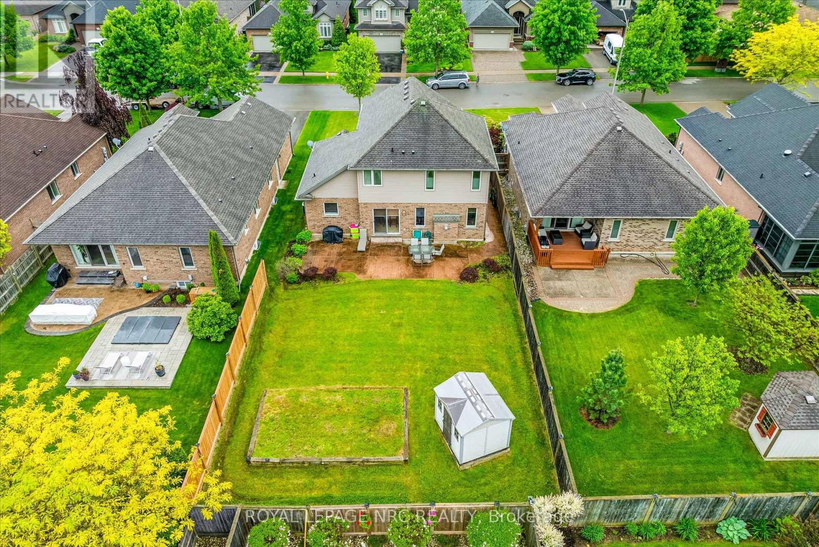 9 Cooper Court, Pelham, Ontario  L0S 1E4 - Photo 5 - X12184288