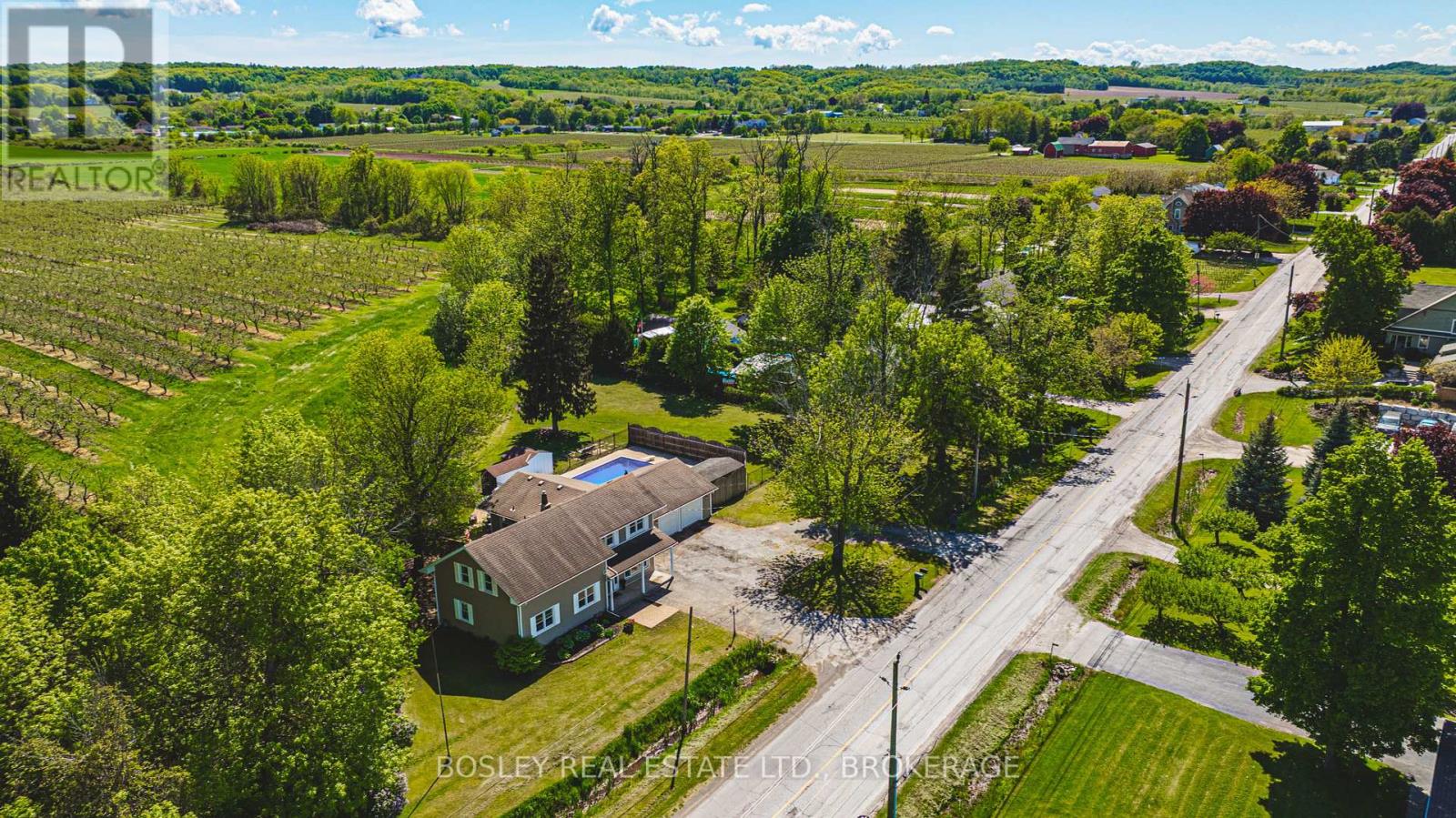 5272 Greenlane Road, Lincoln (Beamsville), Ontario  L3J 1R6 - Photo 42 - X12184302