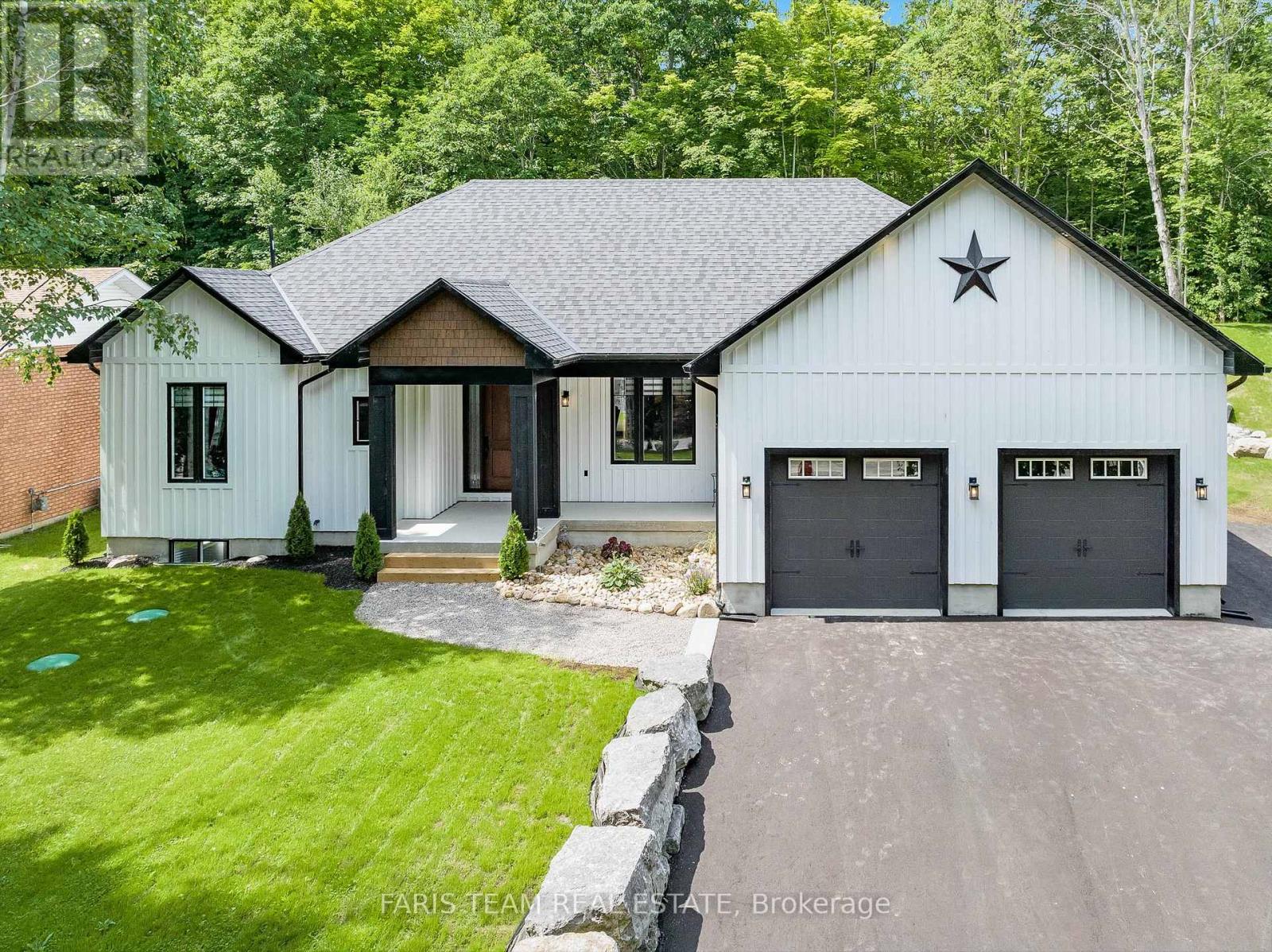 Property at 1532 CHAMPLAIN ROAD image 1