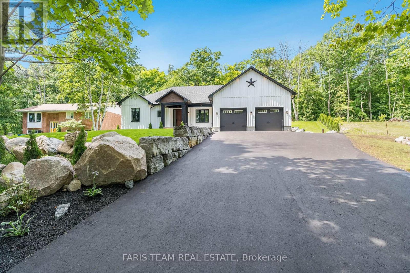 Property at 1532 CHAMPLAIN ROAD image 2