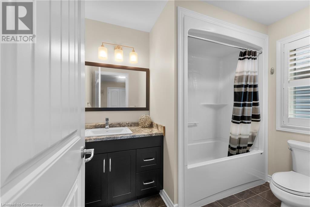 13 Hopkins Street, Thorold, Ontario  L2V 0E9 - Photo 25 - 40735529